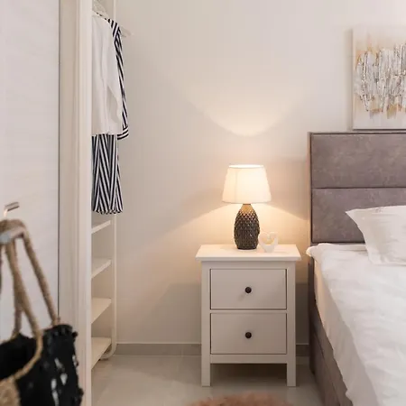 Mala * Σίμπενικ