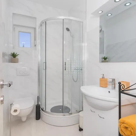 Βίλα Mala Σίμπενικ