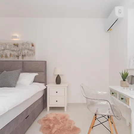 Βίλα Mala Σίμπενικ